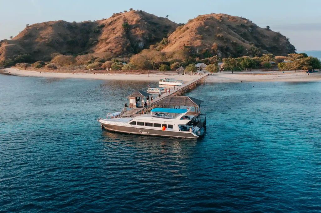 VIP Speedboat